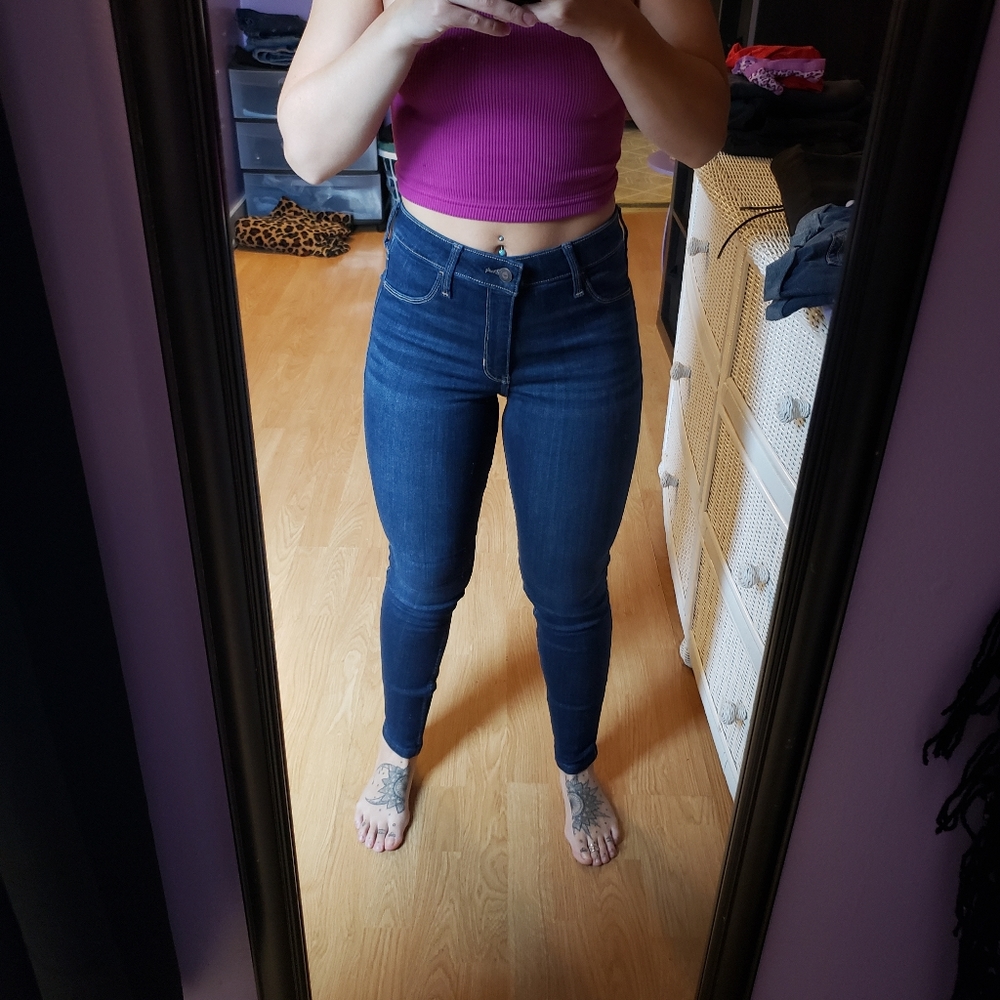 Hollister advanced stretch jean legging size 3